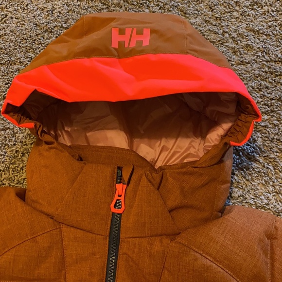 Helly Hansen Sponsored Snow Jacket ❄️ - Picture 15 of 15